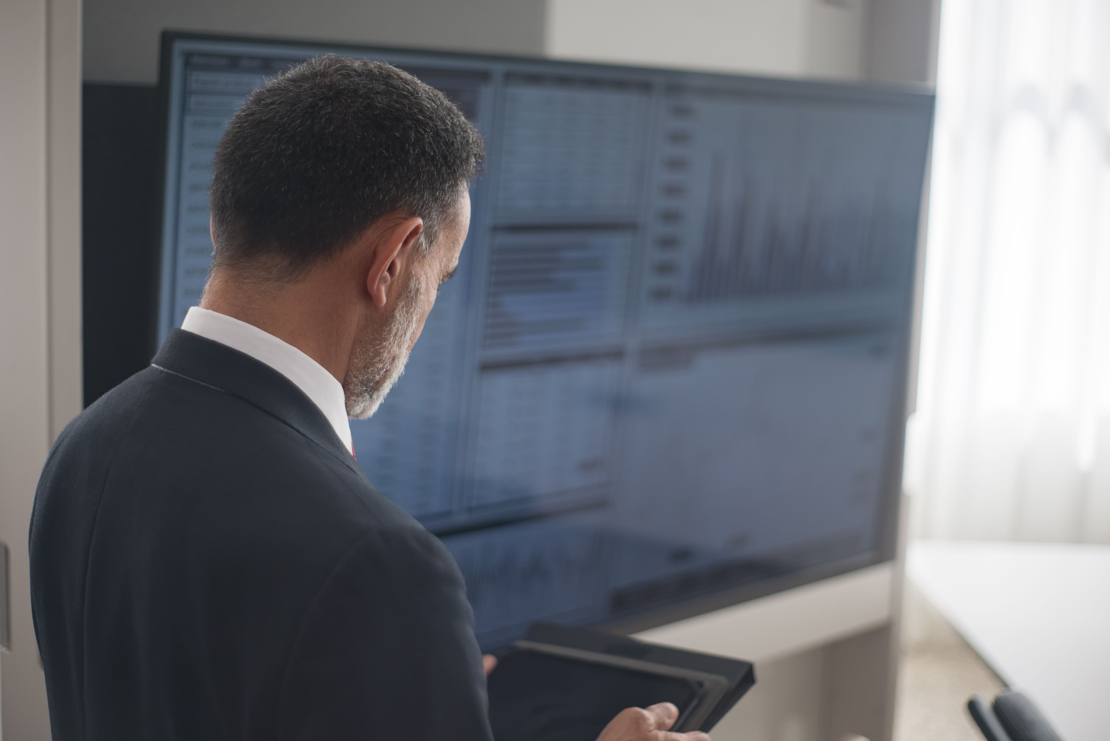 Yuowl Labs AI & Business Intelligence systems